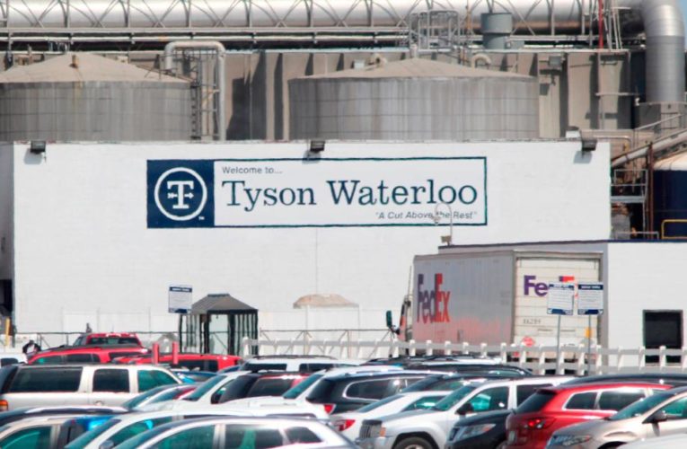 Hear meat worker’s message to Trump after 4,900 test positive