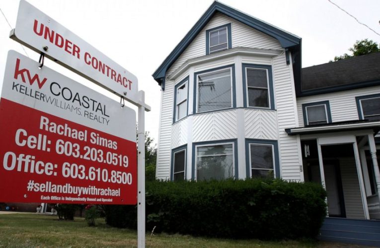 More Americans signed contracts to buy homes in June