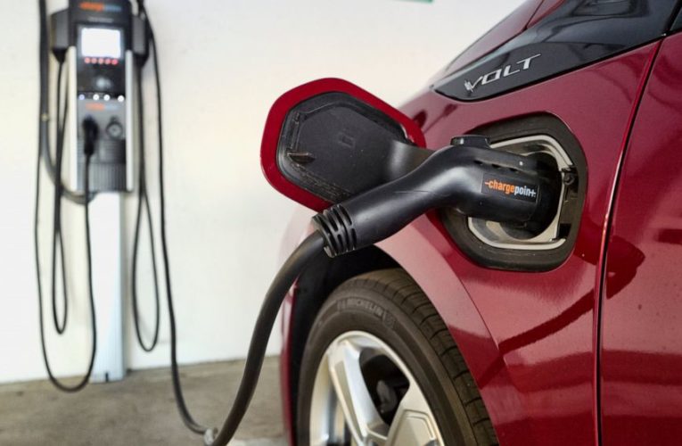 Plug it in: Electric car charging station numbers are rising