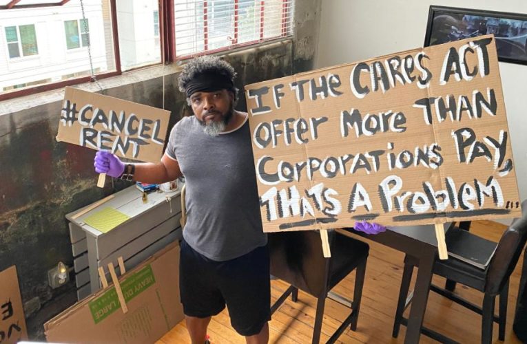 Hospitality workers are helping fellow workers in need, right in front of the offices of key lawmakers who have opposed extending unemployment benefits