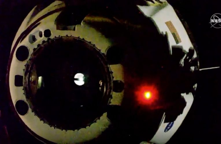 SpaceX guiding NASA astronauts to 1st splashdown in 45 years