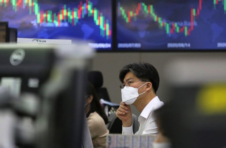 Asian shares gain, cheered by US rally on hopes for stimulus