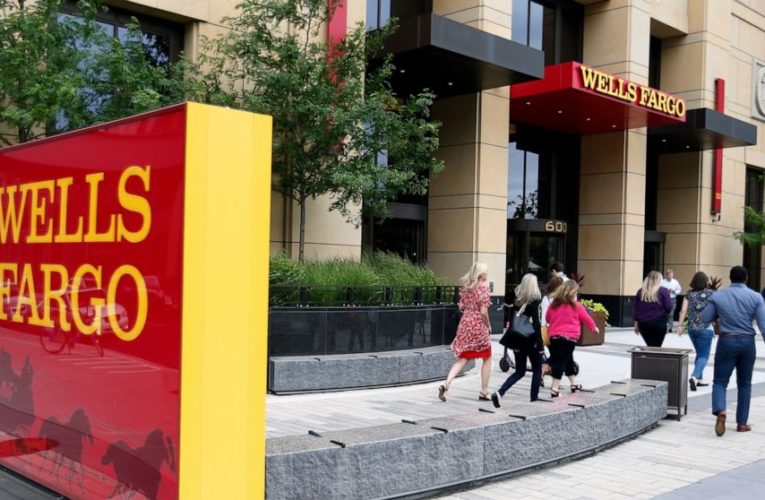 Wells Fargo posts $2 billion profit in 3Q, reversing 2Q loss