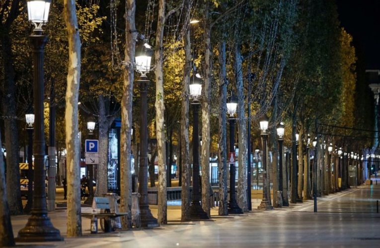 French virus curfew produces eerie quiet on streets of Paris