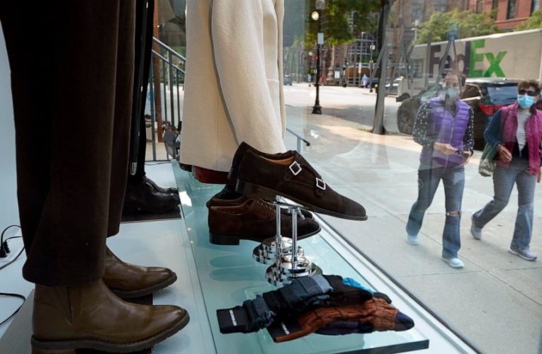 US retail sales grow for 5th month in a row
