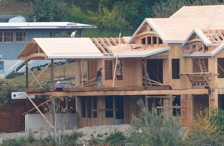 US productivity increases 4.9% in third quarter