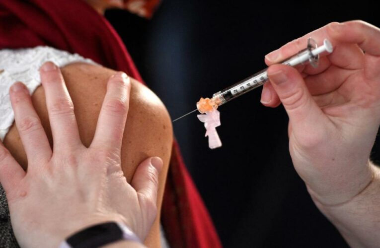 Key differences between the Moderna and Pfizer vaccines