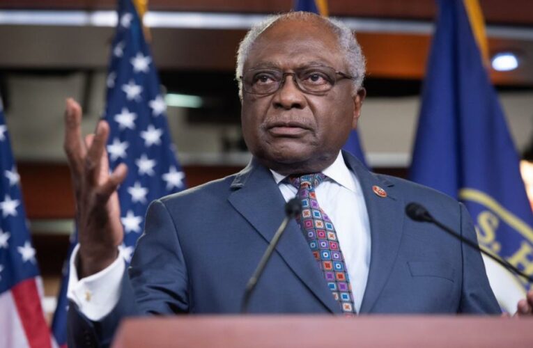 Clyburn: House may wait to send any articles to Senate