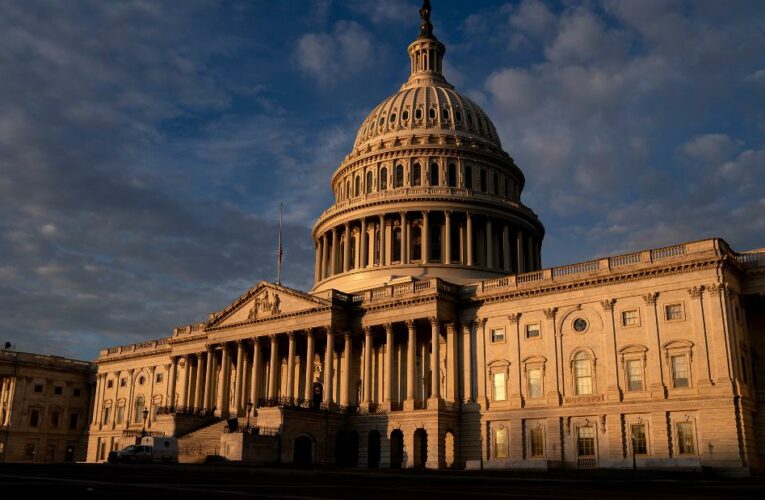 No alcohol and no checked guns: Airlines tighten security for Inauguration Day