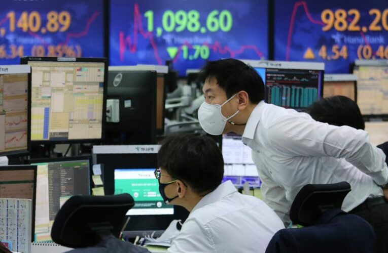 Stocks drift to mixed close; S&P 500 ekes out another record
