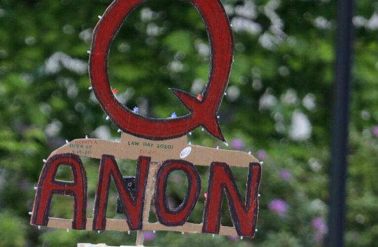 Social media crackdown continues after siege of US Capitol