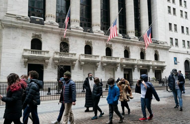 Tech rout pulls Nasdaq down 3.5%, biggest loss since October