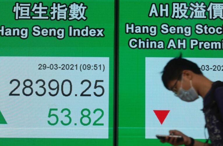 Asian stocks advance on vaccine, stimulus optimism