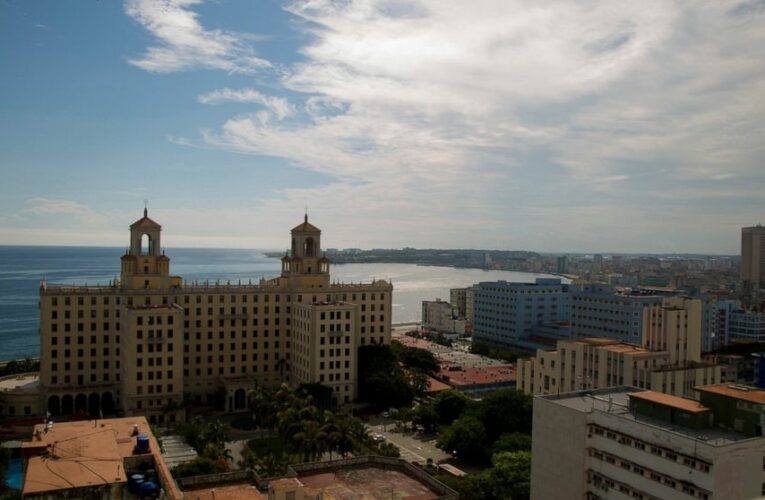 Sun, sand, shots: Caribbean seeks vaccines to revive economy