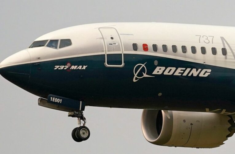 Boeing extends potential term for CEO before annual meeting
