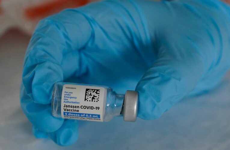 US health panel reviews J&J vaccine pause over rare clots