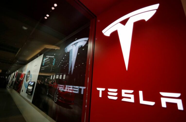 Scrutiny of Tesla crash a sign that regulation may be coming