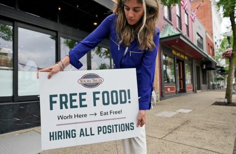 US adds 559K jobs as firms still struggle to fill positions