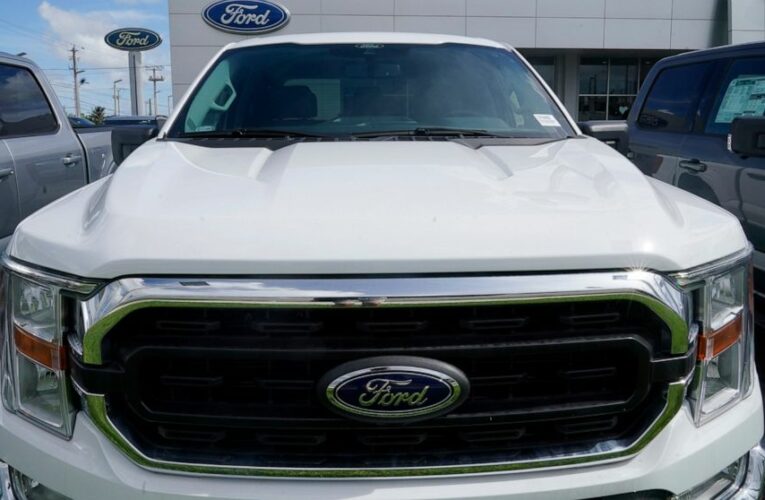 Ford overcomes computer chip shortage, posts surprise profit