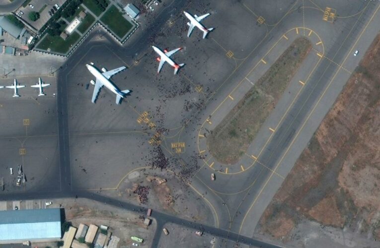 US cannot ensure safe passage to Kabul airport, embassy says