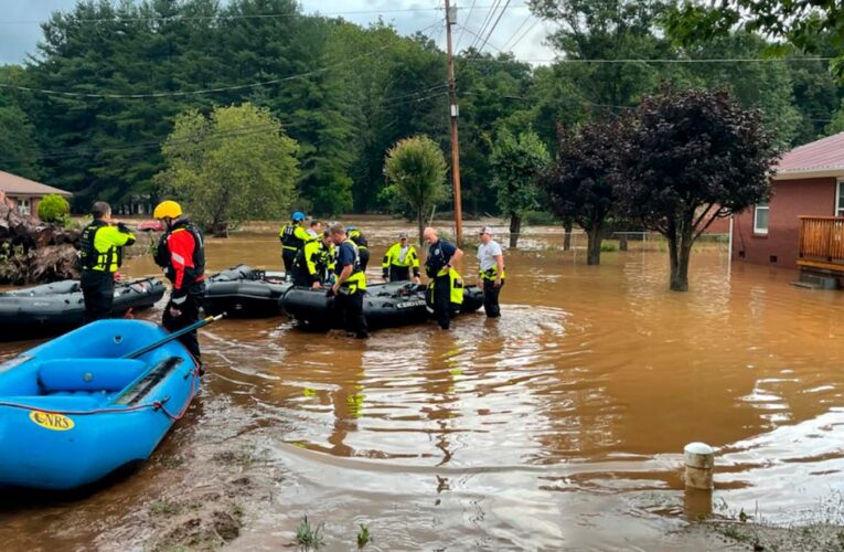 2 dead and 20 unaccounted for in NC flooding after Fred