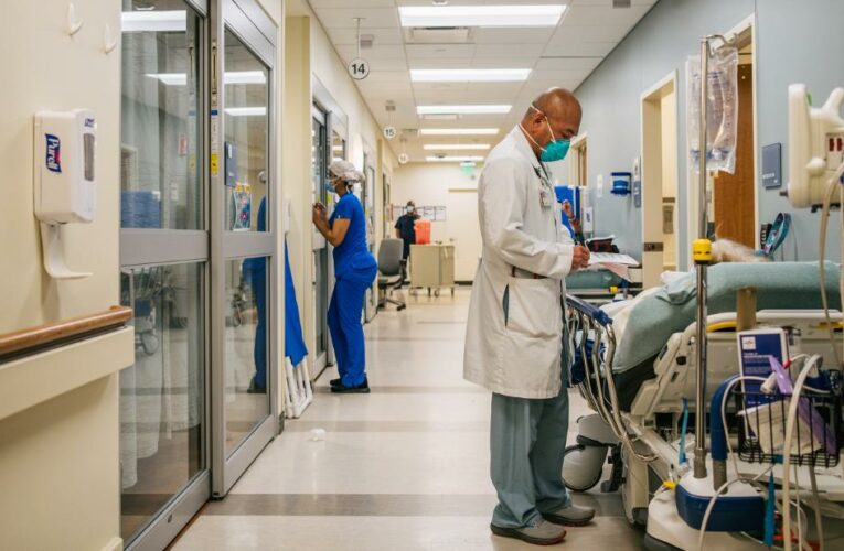 More Americans are deciding to get vaccinated