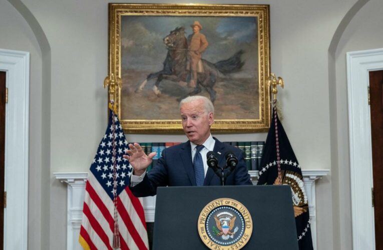Analysis: Biden starts the week with another political headache in a divided House