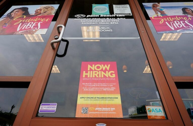 US jobless claims near pandemic low as economy strengthens