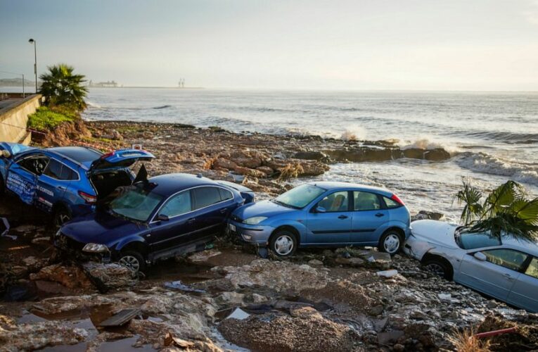 Floods sweep cars into sea, damage homes in northeast Spain
