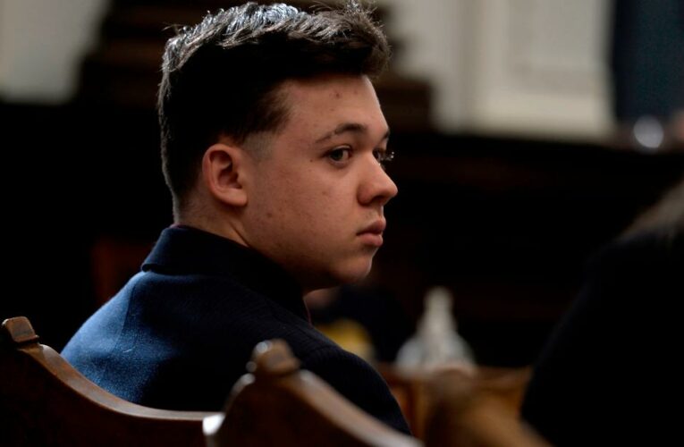 Rittenhouse says man he shot threatened to kill him