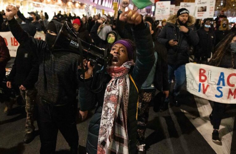 Rittenhouse protesters shut down the Brooklyn Bridge. Portland demonstrators force open jail