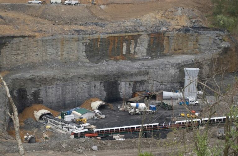 4 ex-coal mine officials cleared in Kentucky fraud trial
