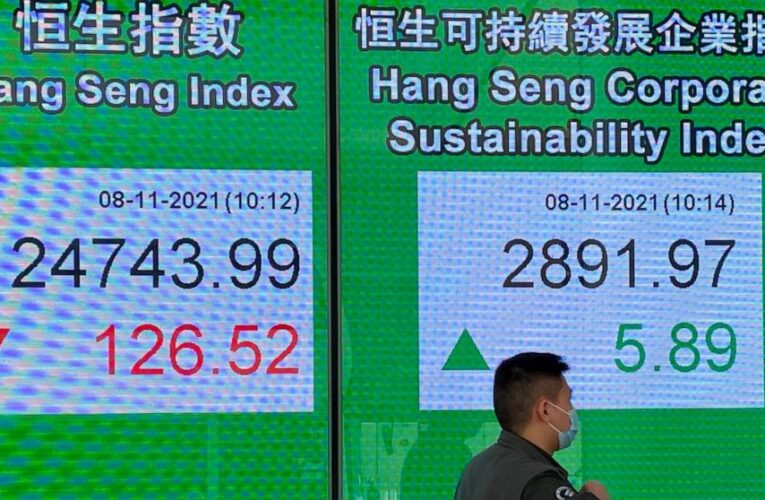 US stocks open modestly higher, continuing upward trend