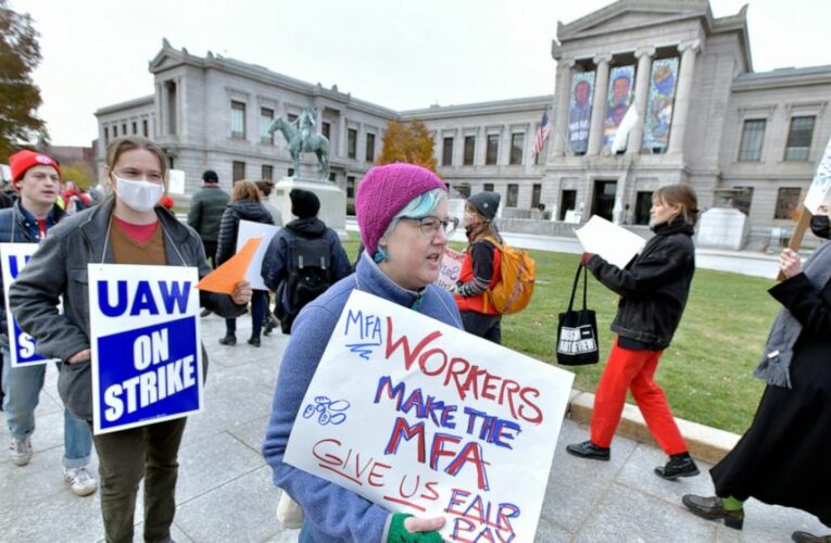 Boston museum workers on 1-day strike over pay, COVID safety