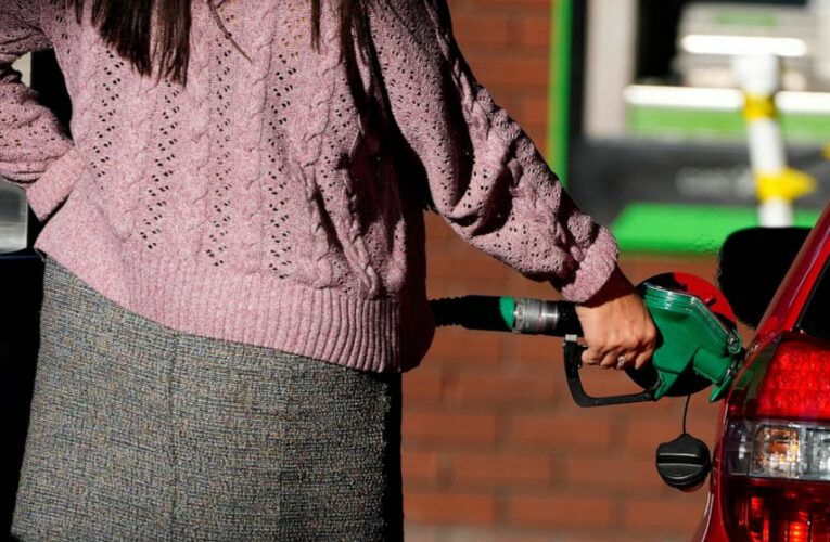 Christmas stretch: UK inflation highest in nearly a decade
