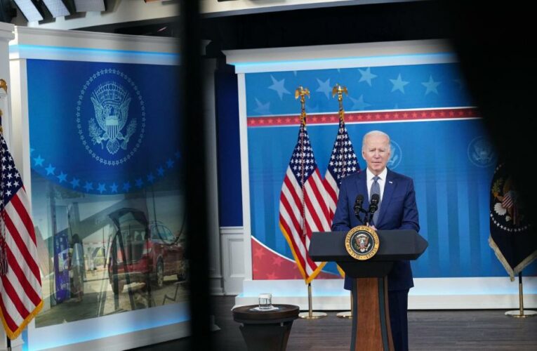 Biden outlines new steps to combat Covid through winter months