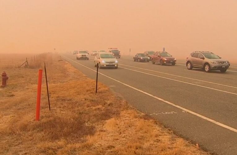 ‘Historic’ windstorm whips through Colorado