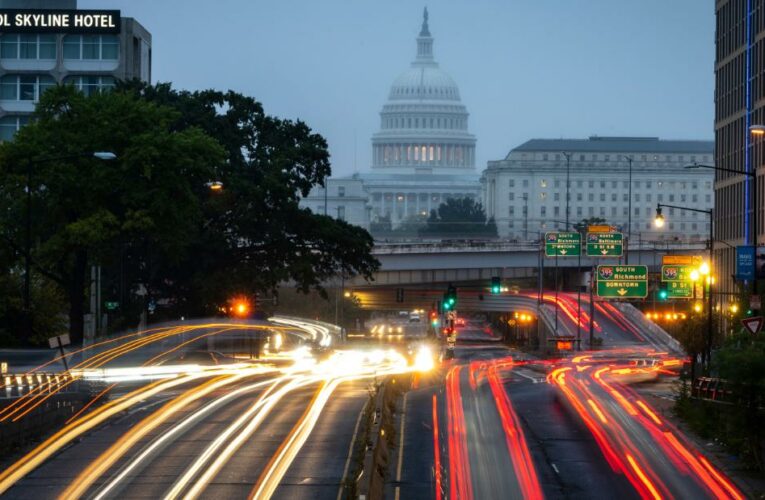 Manchin and Sinema are in talks to meet with Biden at the White House tonight, source says