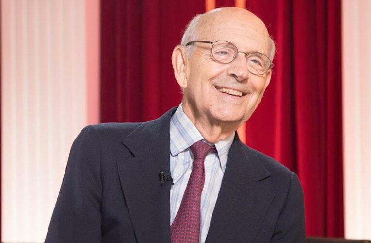 Biden honors retiring Supreme Court Justice Stephen Breyer for his ‘clear-eyed commitment’ to public service