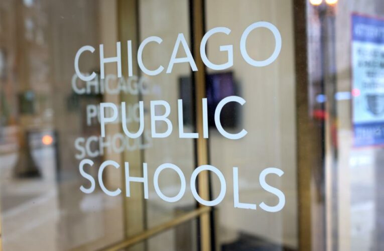 Chicago teachers, public schools reach deal to return to classrooms