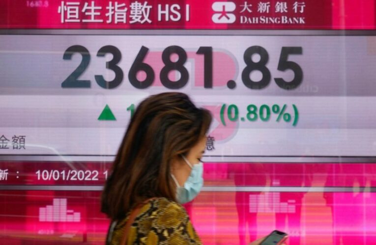 Asian stocks mixed after Wall St falls on rate hike worries