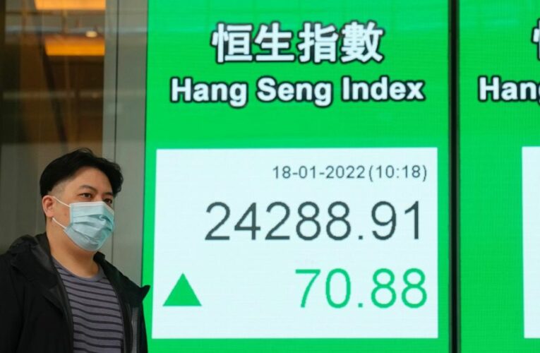 Stocks fall broadly on Wall Street, led by tech, banks