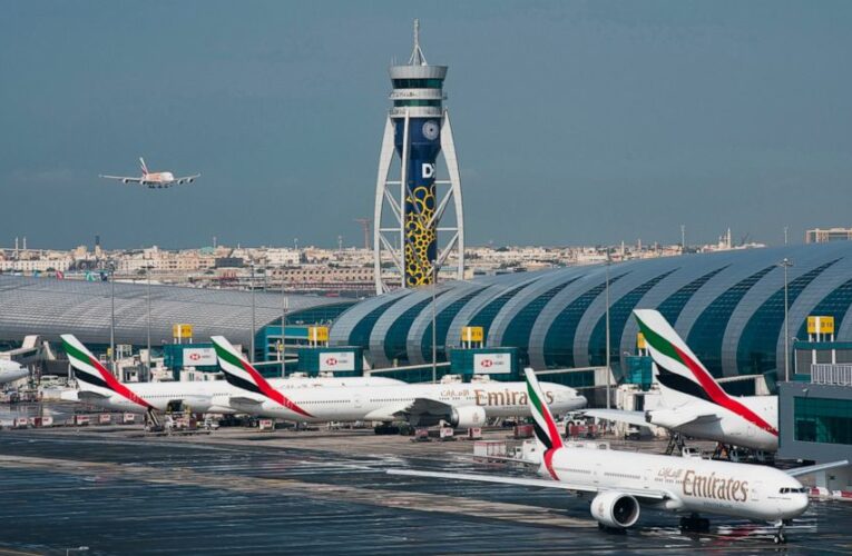 Airlines worldwide rush to change flights over US 5G dispute