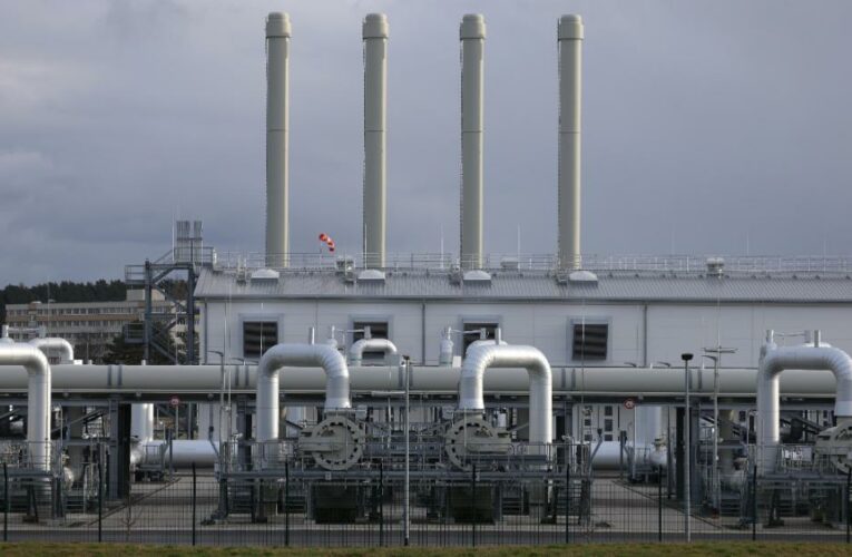 Nord Stream 2: Russia responds after Germany halts project