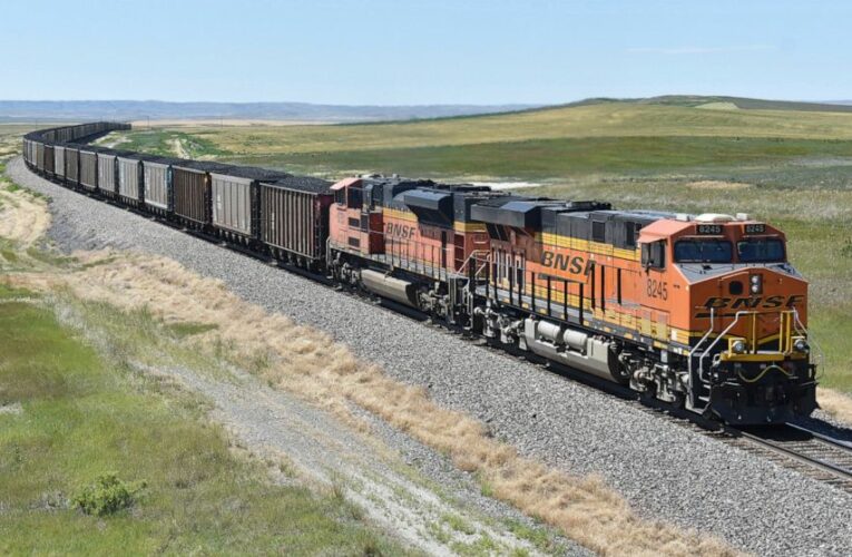 Judge blocks BNSF’s 2 biggest unions from going on strike