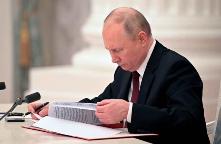 Russia recognizes Ukraine-held areas as part of rebel areas