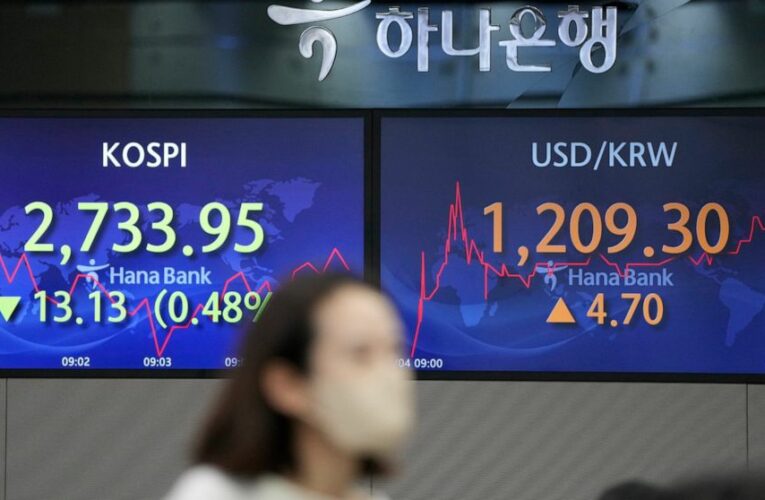 Asian shares fall as Russian troops gain ground in Ukraine