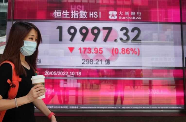 Wall St. heads higher after Fed confirms rate hike plans