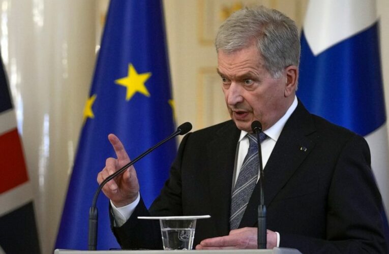 Finland’s leaders advocate NATO membership ‘without delay’