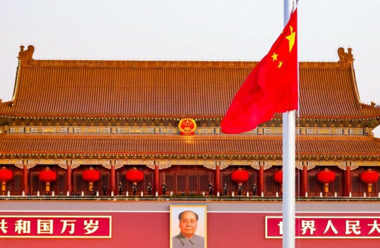 Suspected Chinese spy balloon found over northern U.S.